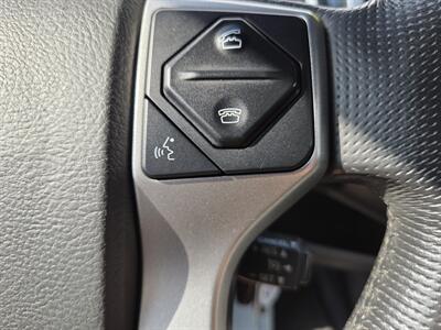 2015 Toyota Tacoma V6   - Photo 14 - Lafayette, IN 47905