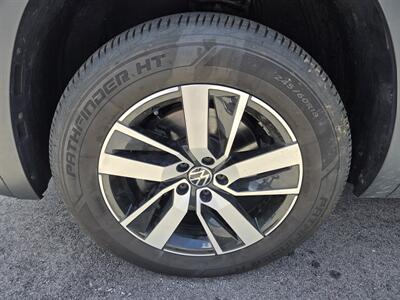 2021 Volkswagen Atlas SE 4Motion   - Photo 9 - Lafayette, IN 47905