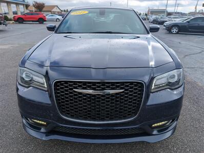 2017 Chrysler 300 Series S   - Photo 8 - Lafayette, IN 47905