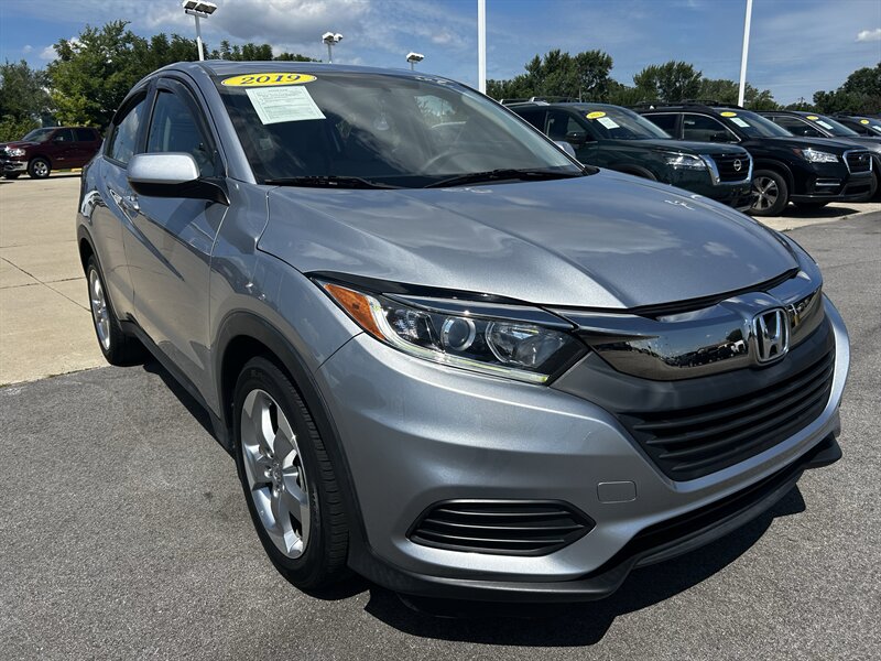 2019 Honda HR-V LX   - Photo 1 - Lafayette, IN 47905
