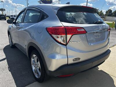 2019 Honda HR-V LX - Photo 5 - Lafayette, IN 47905