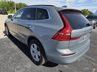 2022 Volvo XC60 B5 Momentum   - Photo 5 - Lafayette, IN 47905