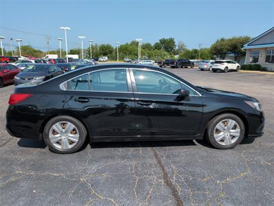 2019 Subaru Legacy 2.5i   - Photo 3 - Lafayette, IN 47905