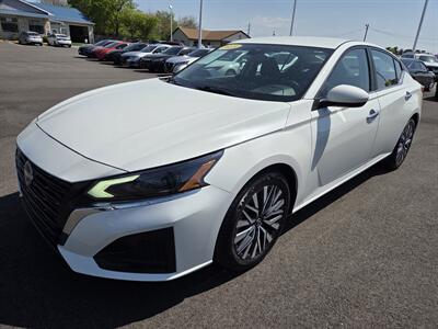 2023 Nissan Altima 2.5 SV   - Photo 7 - Lafayette, IN 47905