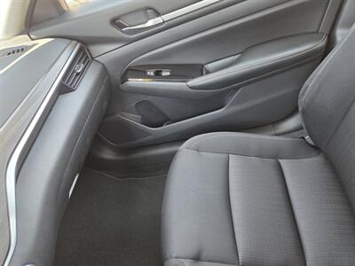2023 Nissan Altima 2.5 SV   - Photo 21 - Lafayette, IN 47905