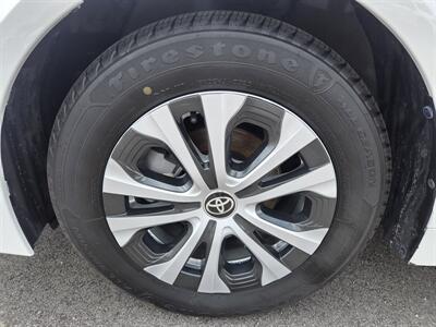 2021 Toyota Corolla Hybrid LE   - Photo 9 - Lafayette, IN 47905