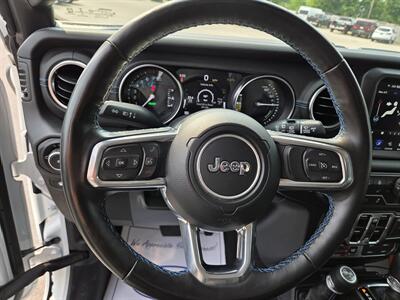 2023 Jeep Wrangler Rubicon 4xe - Photo 15 - Lafayette, IN 47905