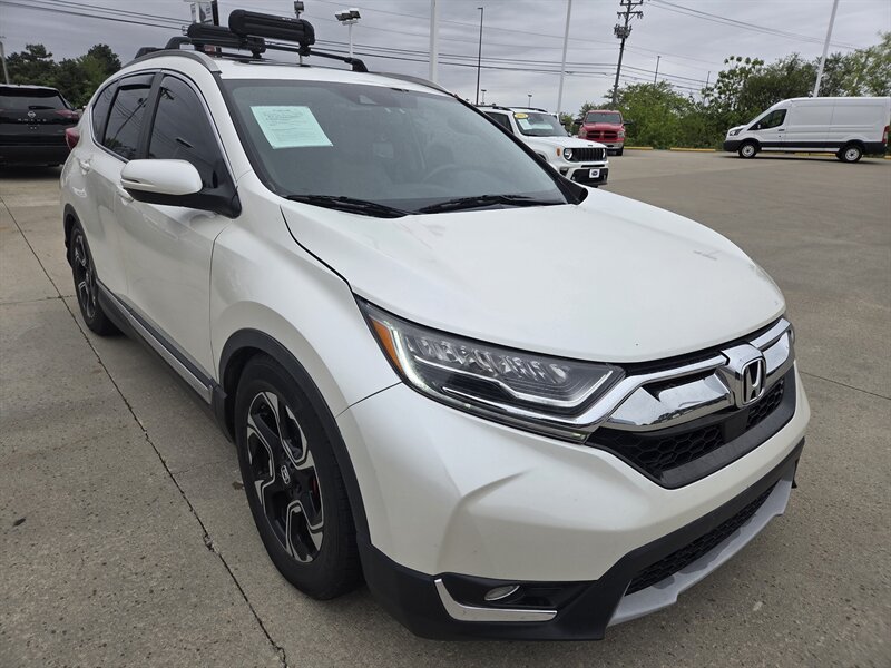 2017 Honda CR-V Touring   - Photo 1 - Lafayette, IN 47905