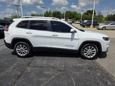 2019 Jeep Cherokee Latitude   - Photo 2 - Lafayette, IN 47905