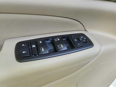 2015 Jeep Grand Cherokee Overland   - Photo 15 - Lafayette, IN 47905
