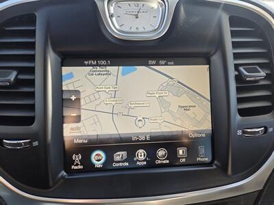 2016 Chrysler 300C   - Photo 18 - Lafayette, IN 47905