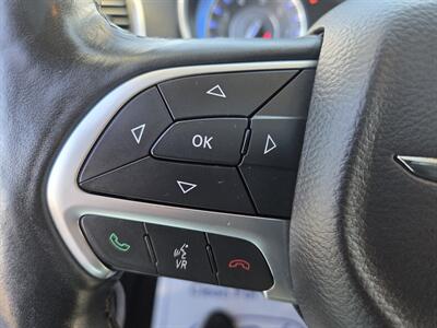 2016 Chrysler 300C   - Photo 16 - Lafayette, IN 47905