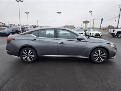 2020 Nissan Altima 2.5 SL   - Photo 2 - Lafayette, IN 47905