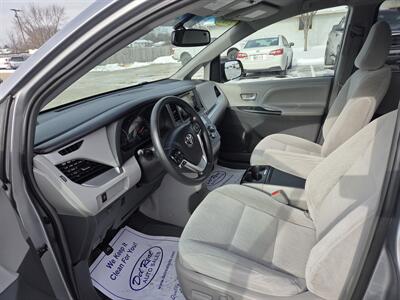 2015 Toyota Sienna LE 7-Passenger Auto   - Photo 10 - Lafayette, IN 47905