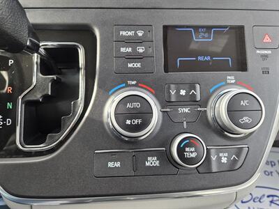 2015 Toyota Sienna LE 7-Passenger Auto   - Photo 20 - Lafayette, IN 47905