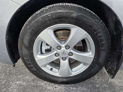 2015 Toyota Sienna LE 7-Passenger Auto   - Photo 9 - Lafayette, IN 47905