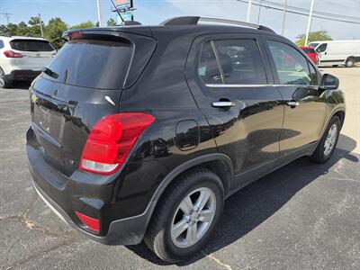 2020 Chevrolet Trax LT   - Photo 3 - Lafayette, IN 47905