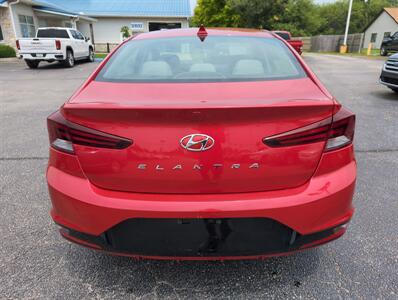 2020 Hyundai ELANTRA SEL   - Photo 4 - Lafayette, IN 47905