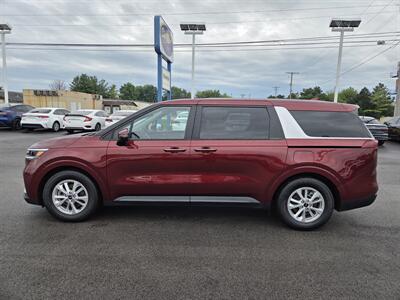 2024 Kia Carnival LX   - Photo 6 - Lafayette, IN 47905