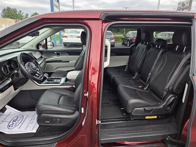 2024 Kia Carnival LX   - Photo 11 - Lafayette, IN 47905