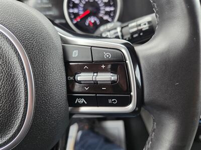 2024 Kia Carnival LX   - Photo 16 - Lafayette, IN 47905