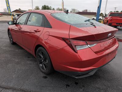 2021 Hyundai ELANTRA SEL   - Photo 5 - Lafayette, IN 47905