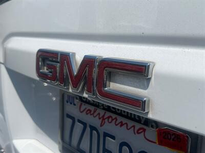 2016 GMC Yukon SLT   - Photo 16 - North Hollywood, CA 91601