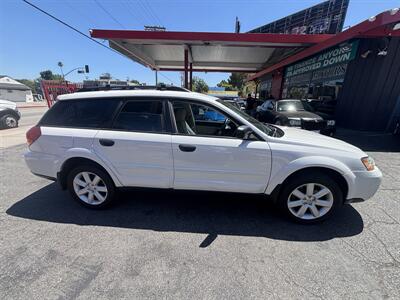 2007 Subaru Outback 2.5i - Photo 5 - North Hollywood, CA 91601