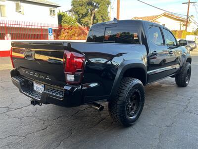 2018 Toyota Tacoma TRD Off-Road   - Photo 4 - North Hollywood, CA 91601