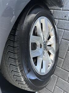 2018 Volkswagen Passat 2.0T S - Photo 12 - North Hollywood, CA 91601