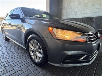 2018 Volkswagen Passat 2.0T S - Photo 4 - North Hollywood, CA 91601