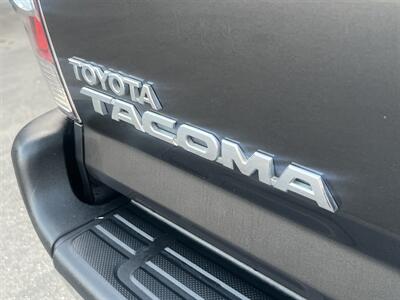 2012 Toyota Tacoma PreRunner V6   - Photo 14 - North Hollywood, CA 91601