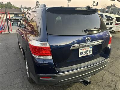 2013 Toyota Highlander Plus   - Photo 6 - North Hollywood, CA 91601