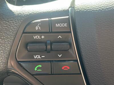 2016 Hyundai SONATA SE   - Photo 12 - North Hollywood, CA 91601