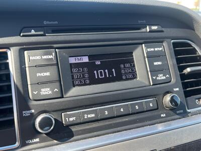 2016 Hyundai SONATA SE   - Photo 8 - North Hollywood, CA 91601