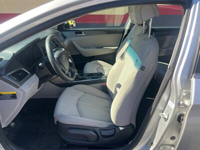 2016 Hyundai SONATA SE   - Photo 21 - North Hollywood, CA 91601