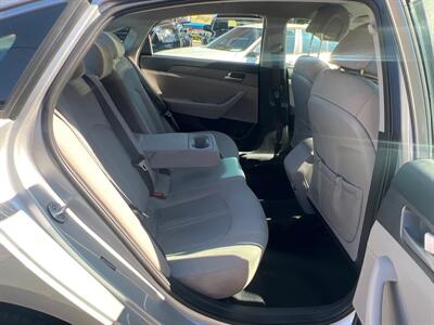 2016 Hyundai SONATA SE   - Photo 32 - North Hollywood, CA 91601