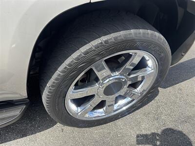 2009 Chevrolet Tahoe LT XFE - Photo 12 - North Hollywood, CA 91601