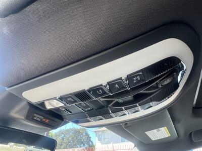 2021 Porsche Macan S - Photo 37 - North Hollywood, CA 91601