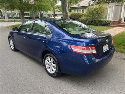 2011 Toyota Camry LE   - Photo 5 - North Hollywood, CA 91601