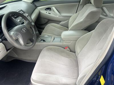 2011 Toyota Camry LE   - Photo 14 - North Hollywood, CA 91601