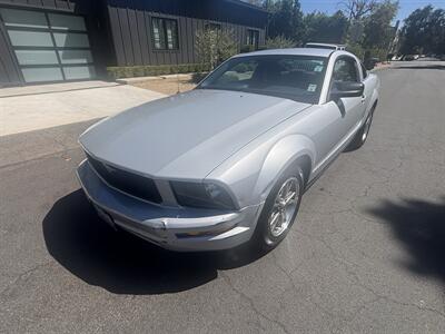 2005 Ford Mustang V6 Deluxe   - Photo 8 - North Hollywood, CA 91601