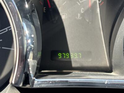 2005 Ford Mustang V6 Deluxe   - Photo 13 - North Hollywood, CA 91601