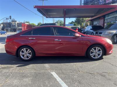 2011 Hyundai SONATA Limited   - Photo 6 - North Hollywood, CA 91601