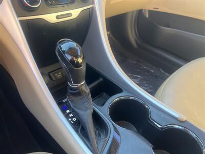 2011 Hyundai SONATA Limited   - Photo 34 - North Hollywood, CA 91601