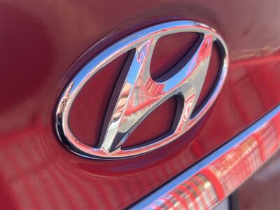 2011 Hyundai SONATA Limited   - Photo 11 - North Hollywood, CA 91601