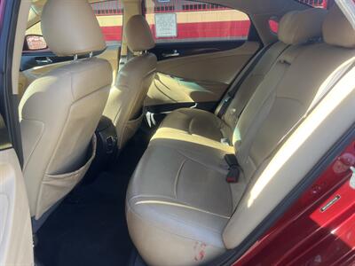 2011 Hyundai SONATA Limited   - Photo 18 - North Hollywood, CA 91601