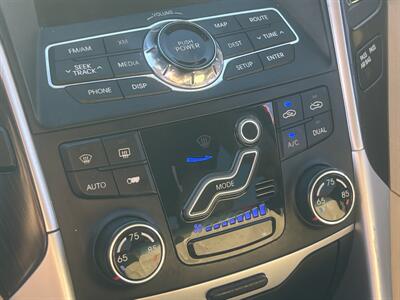 2011 Hyundai SONATA Limited   - Photo 33 - North Hollywood, CA 91601