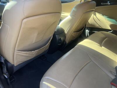2011 Hyundai SONATA Limited   - Photo 20 - North Hollywood, CA 91601