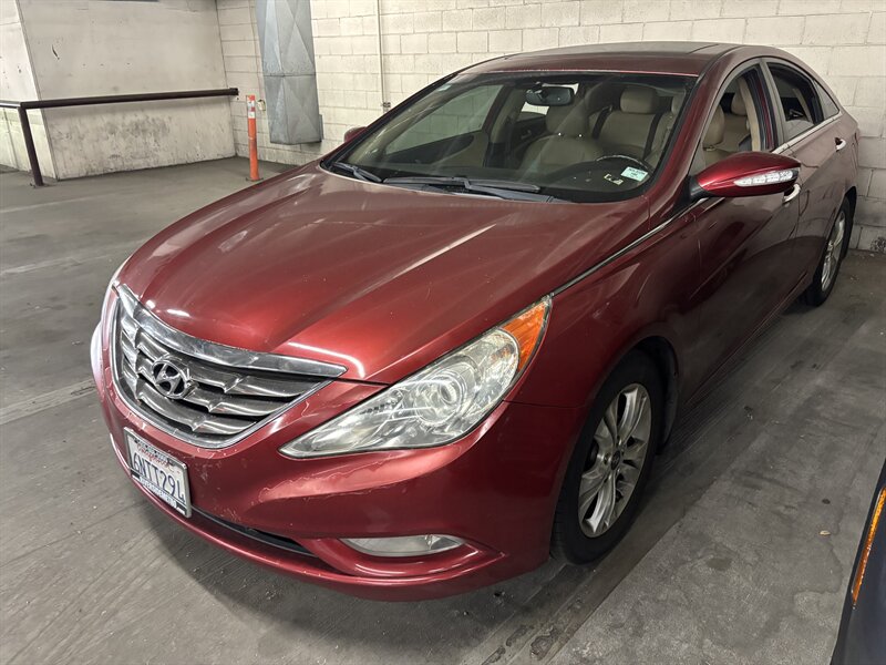 2011 Hyundai SONATA Limited - Photo 1 - North Hollywood, CA 91601